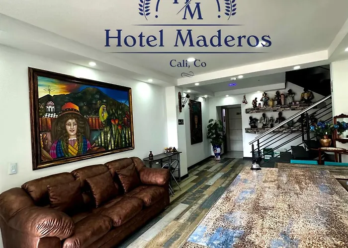 Ayenda 1423 Los Maderos